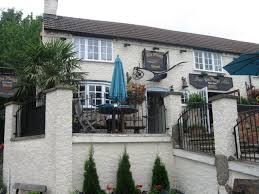 view of the Plough Inn, Wysall from the lane\